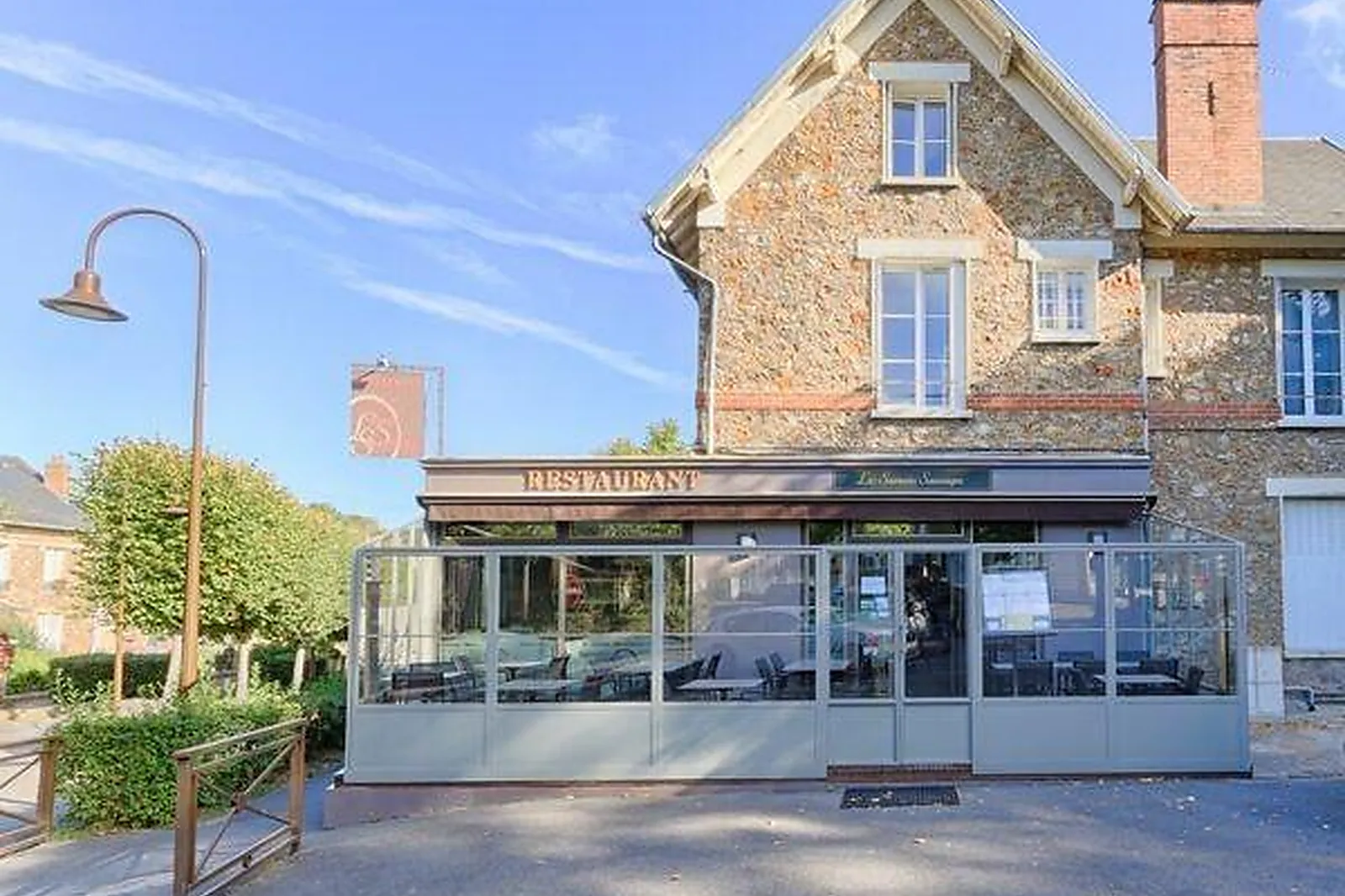 Cafés et Restaurants, RESTAURANTS - GIF-SUR-YVETTE (ESSONNE) : LES SAVEURS SAUVAGES