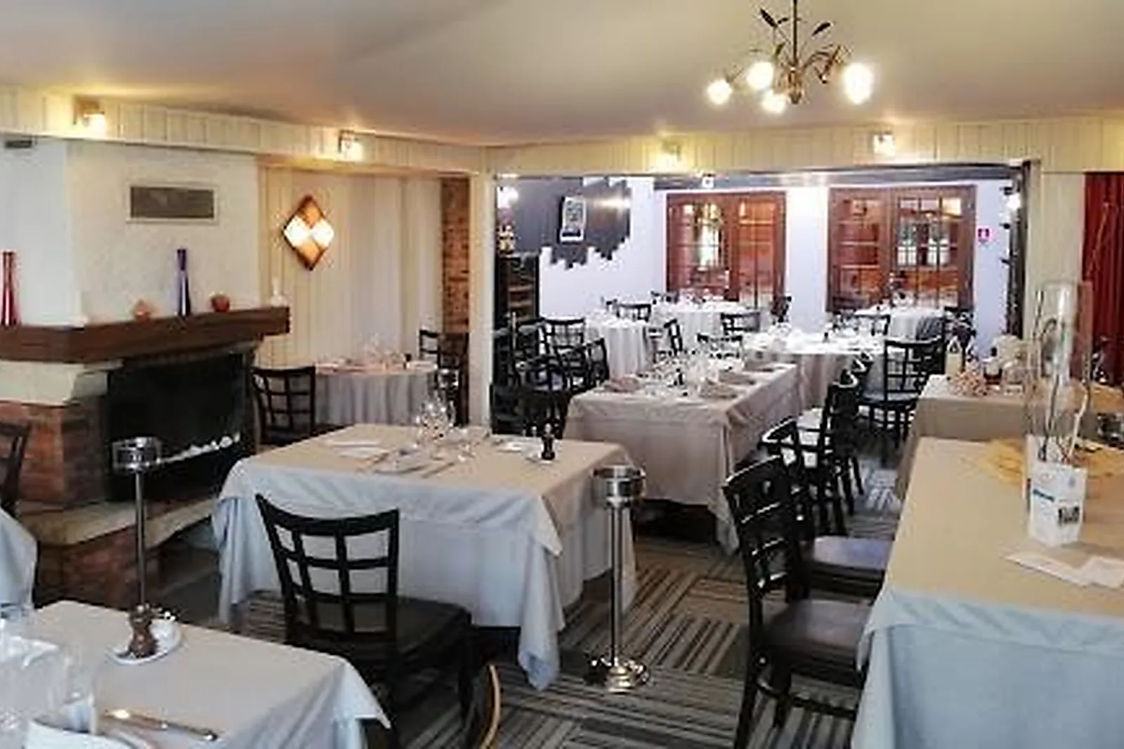 Cafés et Restaurants, RESTAURANTS - GRAVIGNY (EURE) : RESTAURANT SAINT NICOLAS