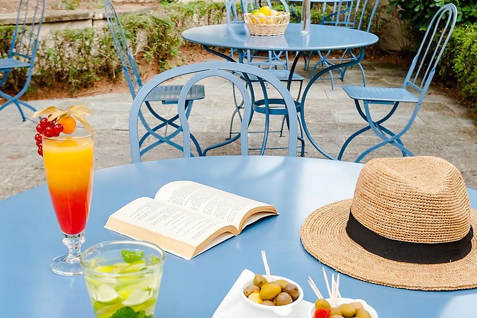 Cafés et Restaurants, RESTAURANTS - GRÉOUX-LES-BAINS (ALPES-DE-HAUTE-PROVENCE) : LE MAS DE LA CRÉMAILLÈRE