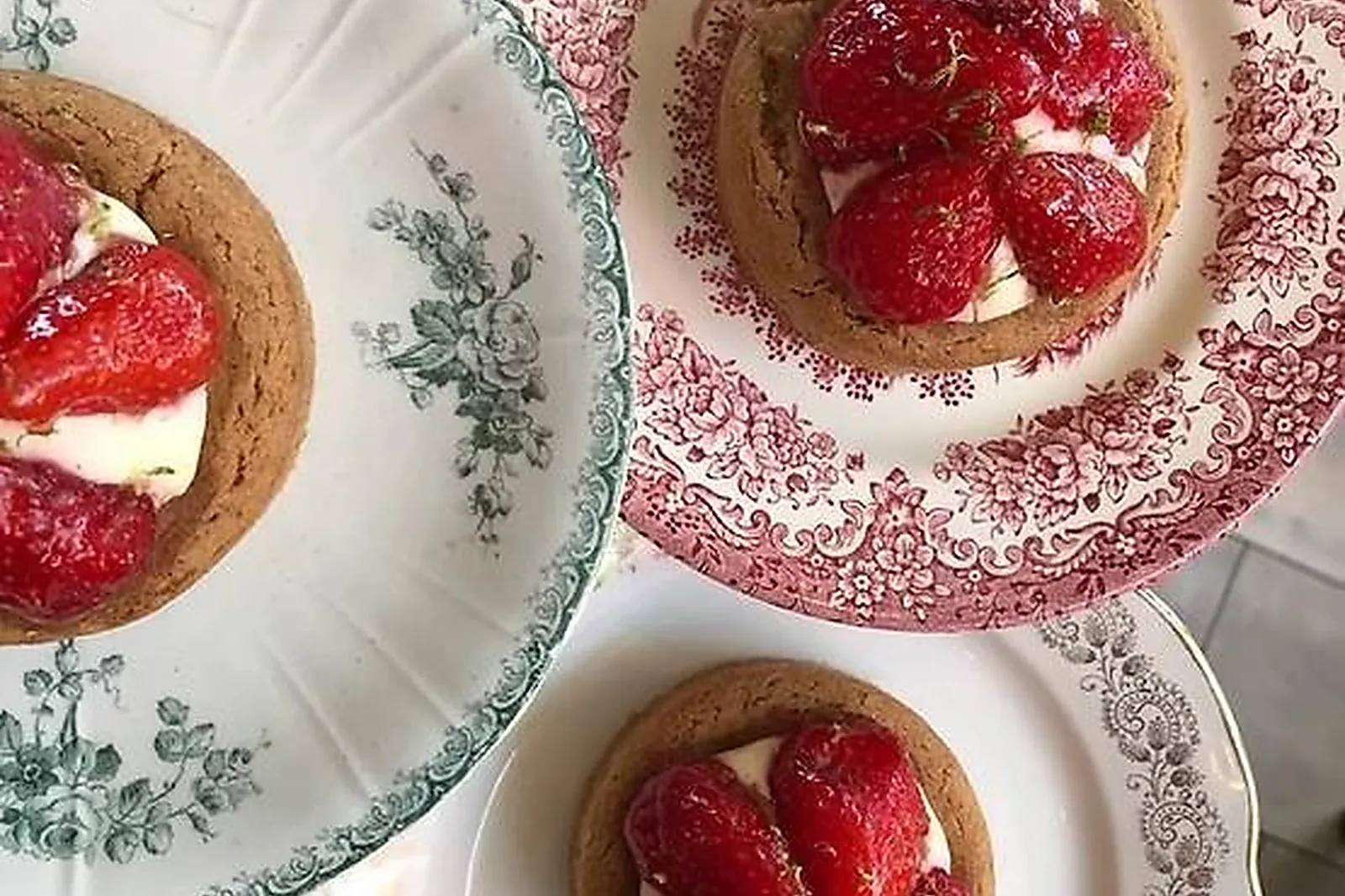Cafés et Restaurants, RESTAURANTS - GROIX (MORBIHAN) : LES GARÇONS DU PORT