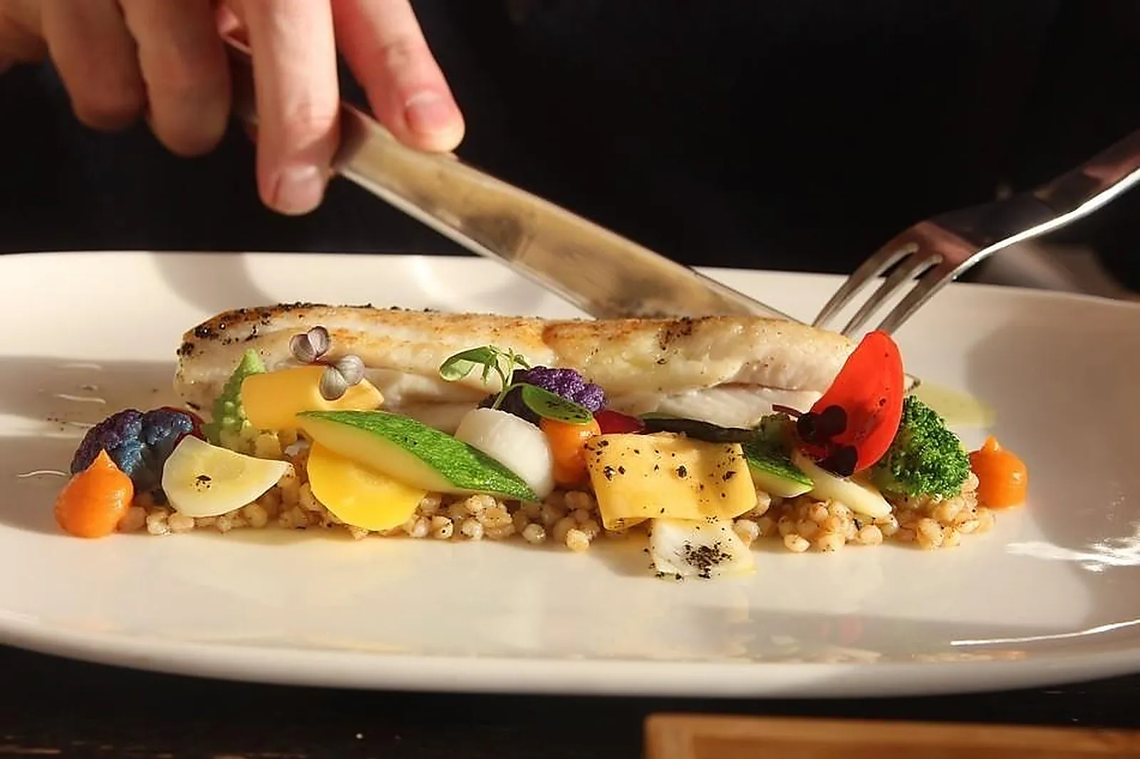 Cafés et Restaurants, RESTAURANTS - GRANVILLE (MANCHE) : HÔTEL DU FORT ET DES ILES