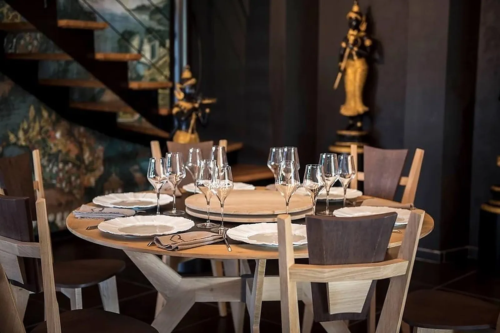 Cafés et Restaurants, RESTAURANTS - ISSOUDUN (INDRE) : DOK BOUA