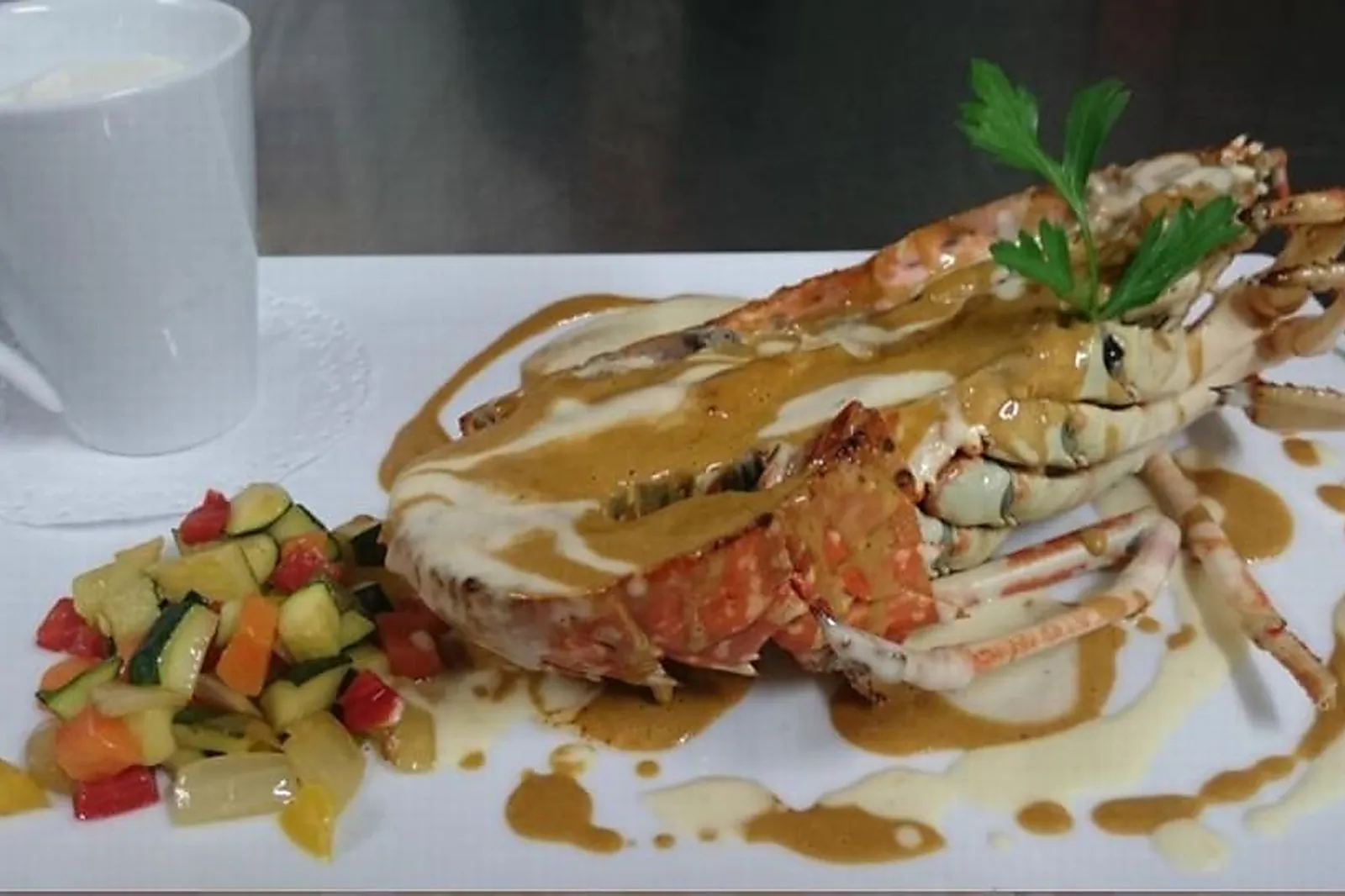 Cafés et Restaurants, RESTAURANTS - JONS (RHÔNE) : LE RESTAURANT DU PONT DE JONS