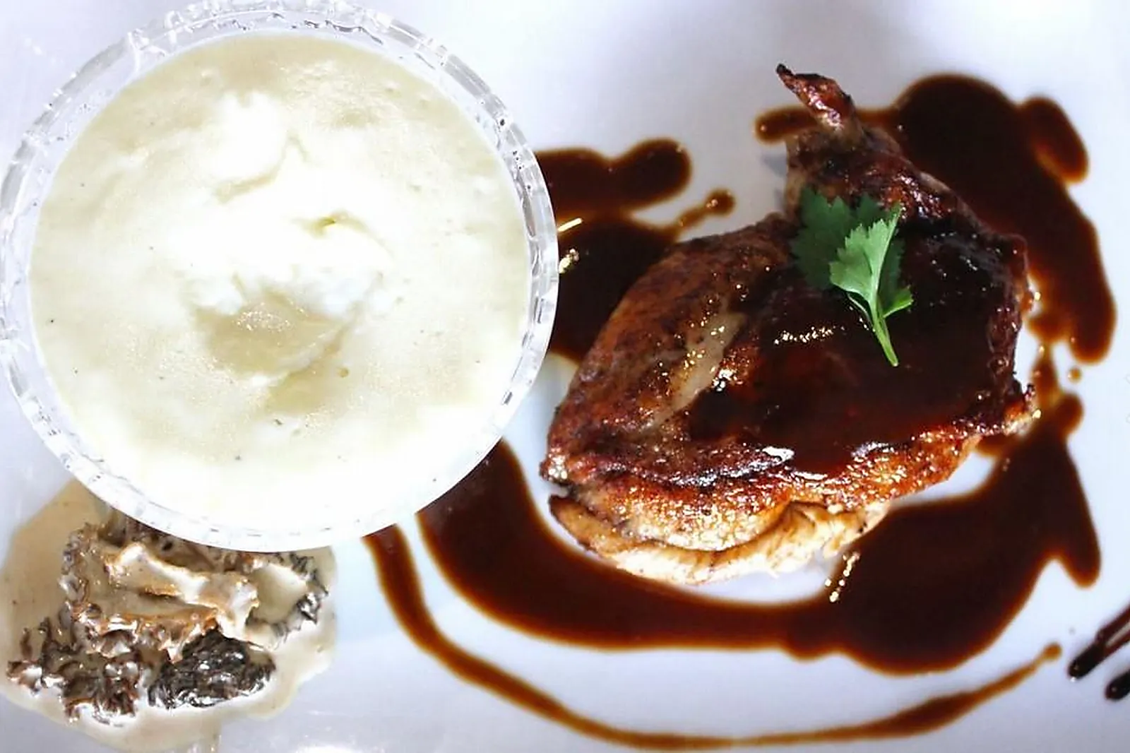 Cafés et Restaurants, RESTAURANTS - JONS (RHÔNE) : LE RESTAURANT DU PONT DE JONS