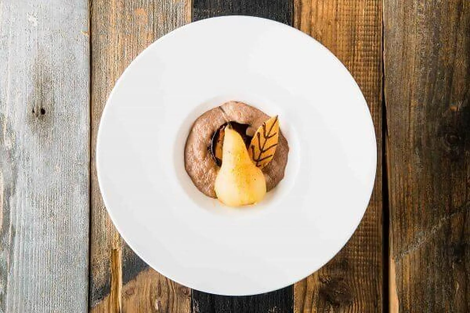 Cafés et Restaurants, RESTAURANTS - JOUX (RHÔNE) : LE TILIA