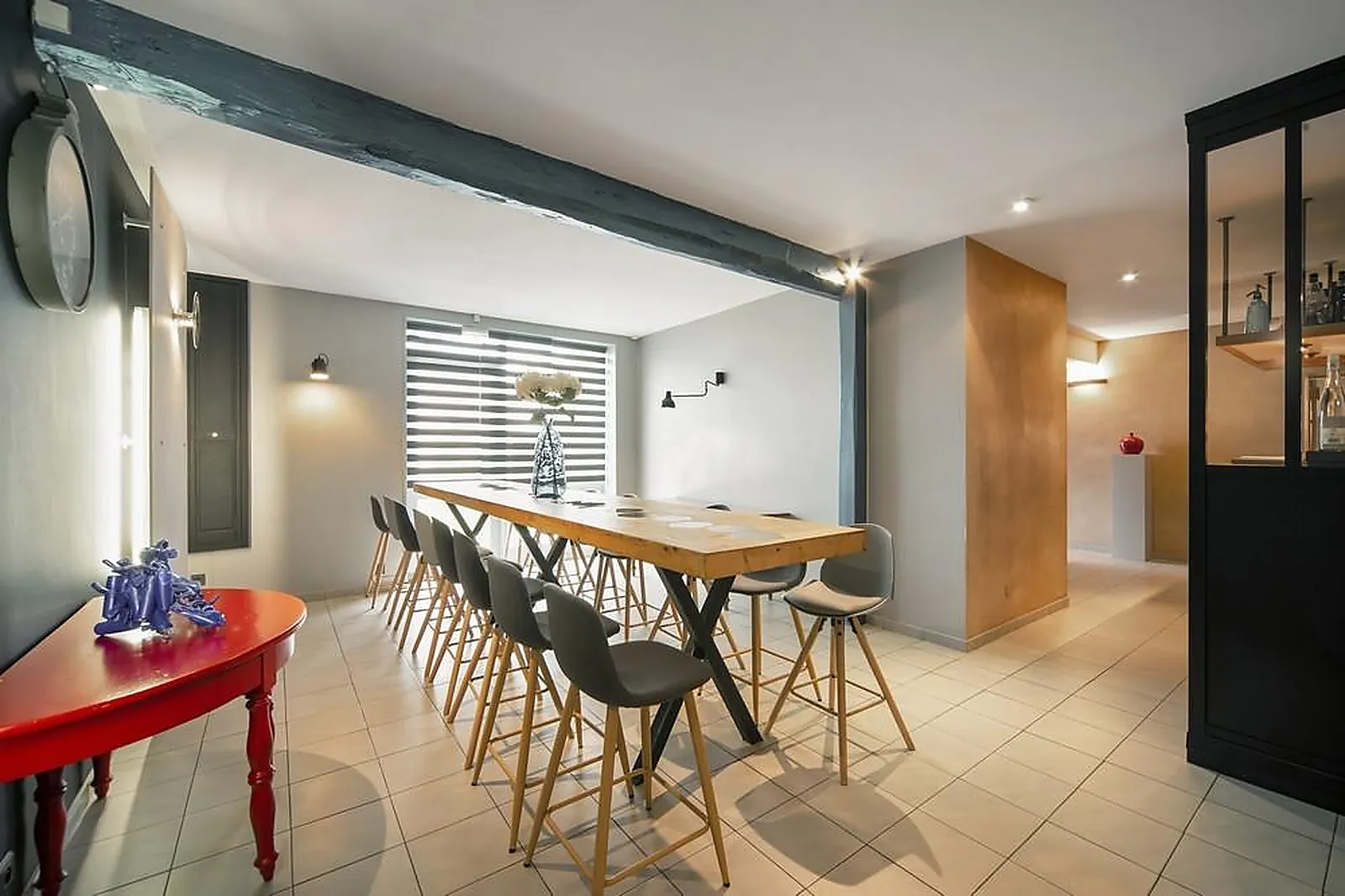 Cafés et Restaurants, RESTAURANTS - LL&RSQUO;ABERGEMENT (AIN) : LE SAINT LAZARE