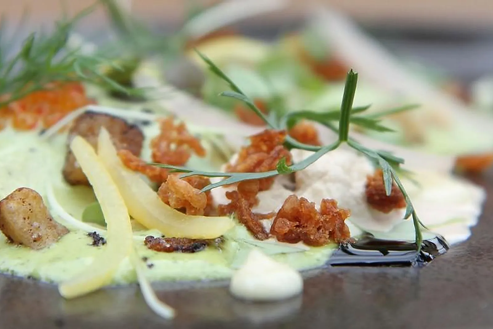 Cafés et Restaurants, RESTAURANTS - LAGRASSE (AUDE) : LE BASTION