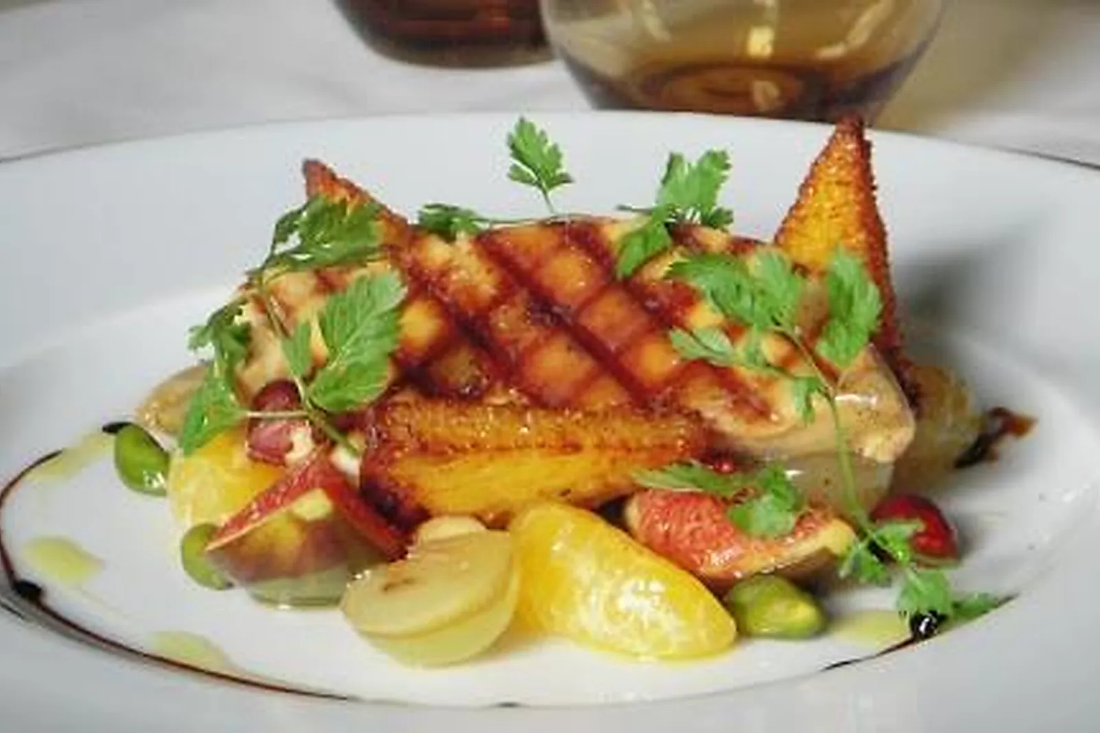 Cafés et Restaurants, RESTAURANTS - LANGEAIS (INDRE-ET-LOIRE) : AU COIN DES HALLES