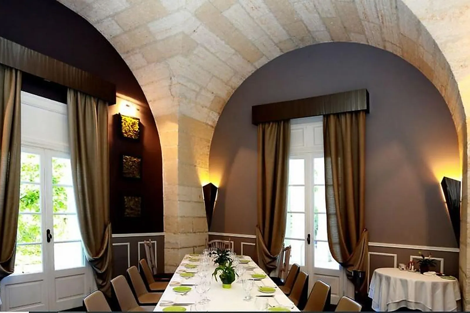 Cafés et Restaurants, RESTAURANTS - LATTES (HÉRAULT) : LE MAZERAND