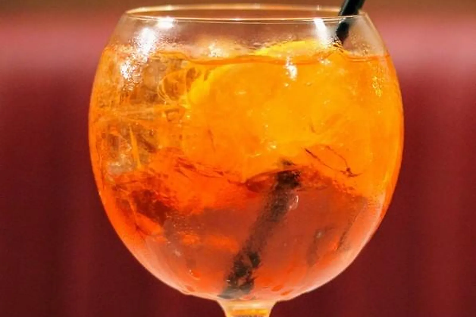 Cafés et Restaurants, RESTAURANTS - LA BAULE (LOIRE-ATLANTIQUE) : RESTAURANT MONICA - LE CLAN DES MAMMA LA BAULE