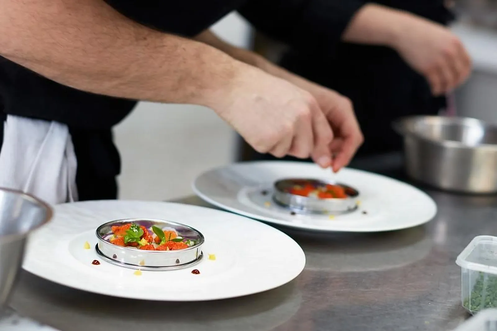 Cafés et Restaurants, RESTAURANTS - LA CIOTAT (BOUCHES-DU-RHÔNE) : LA TABLE DE NANS