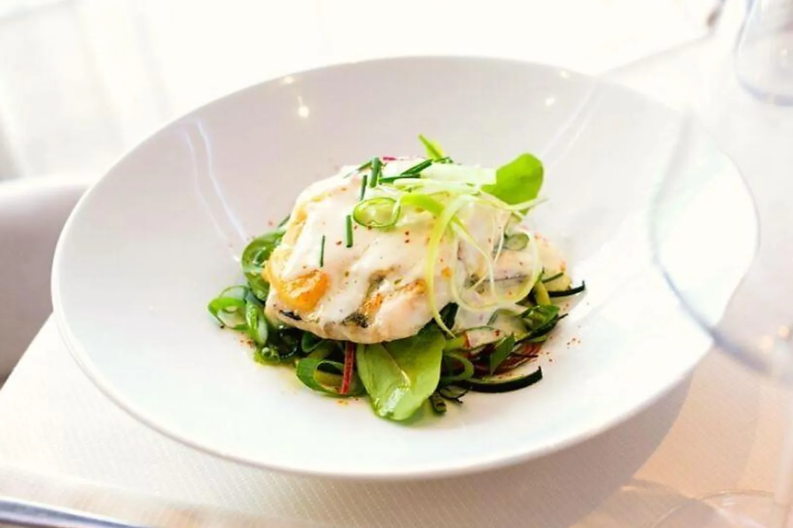 Cafés et Restaurants, RESTAURANTS - LA GARDE (VAR) : MOMA RESTAURANT