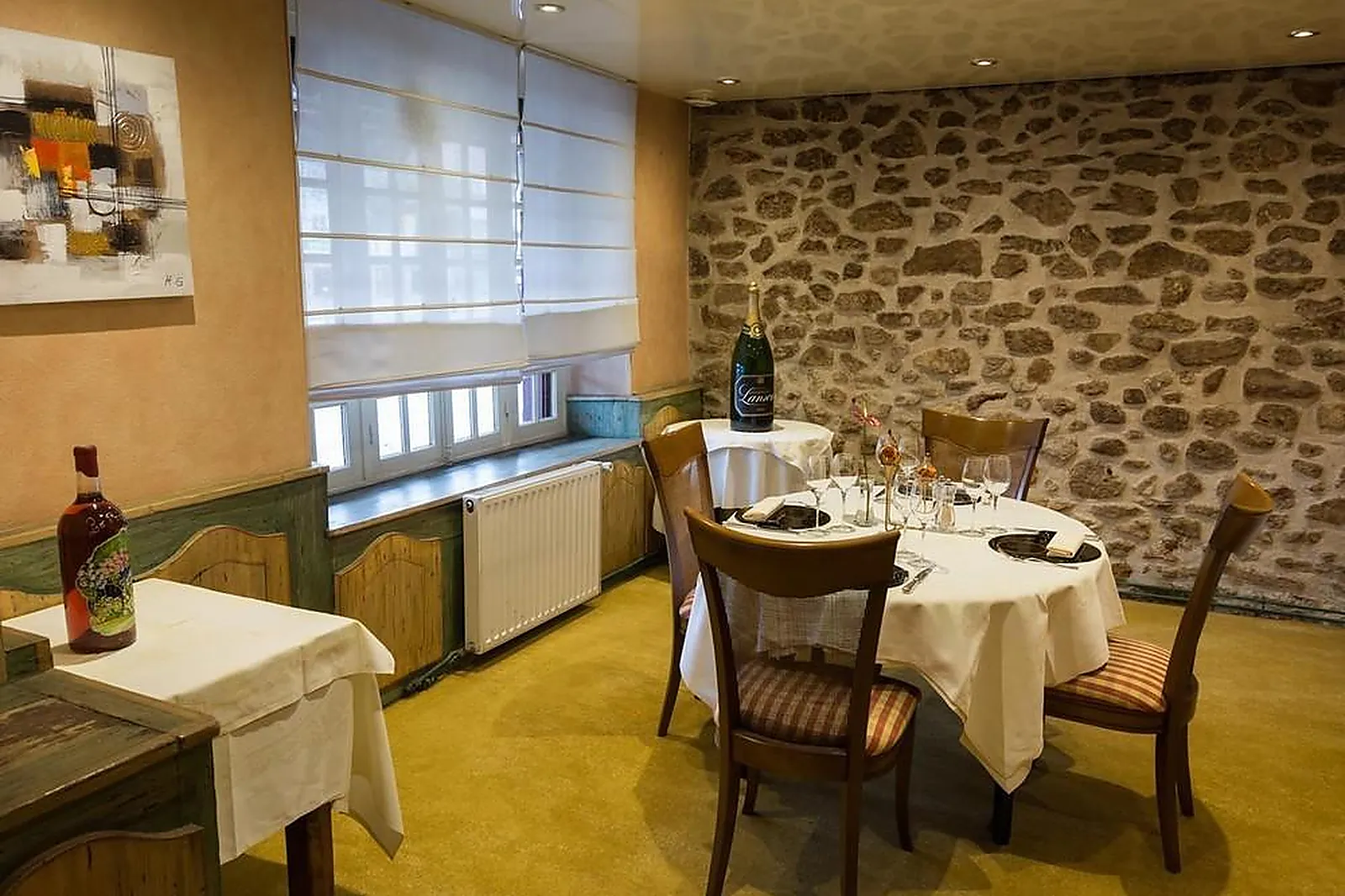 Cafés et Restaurants, RESTAURANTS - LA QUEUE-EN-BRIE (VAL-DE-MARNE) : AUBERGE DU PETIT CAPORAL