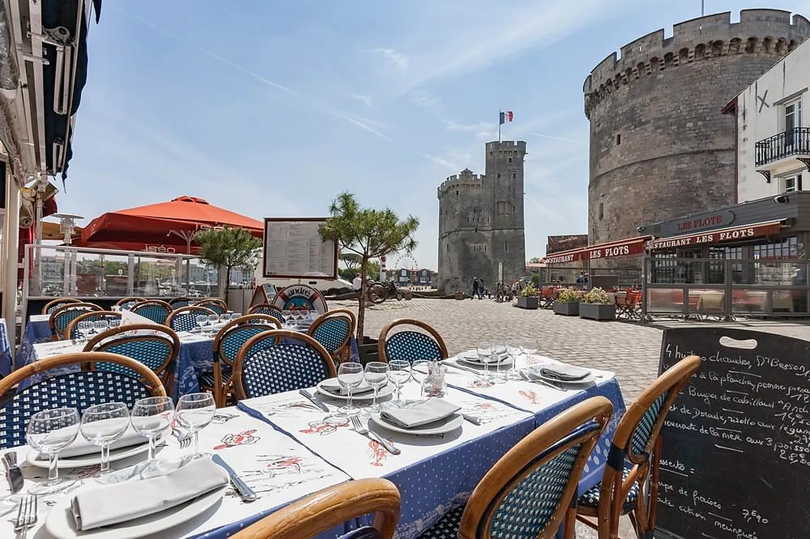 Cafés et Restaurants, RESTAURANTS - LA ROCHELLE (CHARENTE-MARITIME) : BAR ANDRÉ