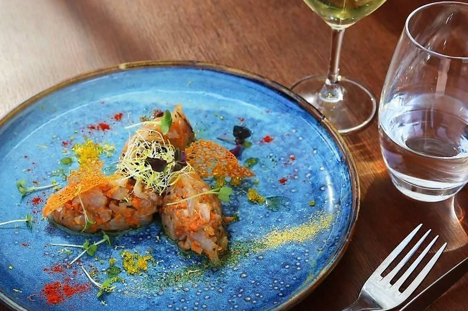 Cafés et Restaurants, RESTAURANTS - LA ROCHELLE (CHARENTE-MARITIME) : BRASSERIE LÀ HAUT