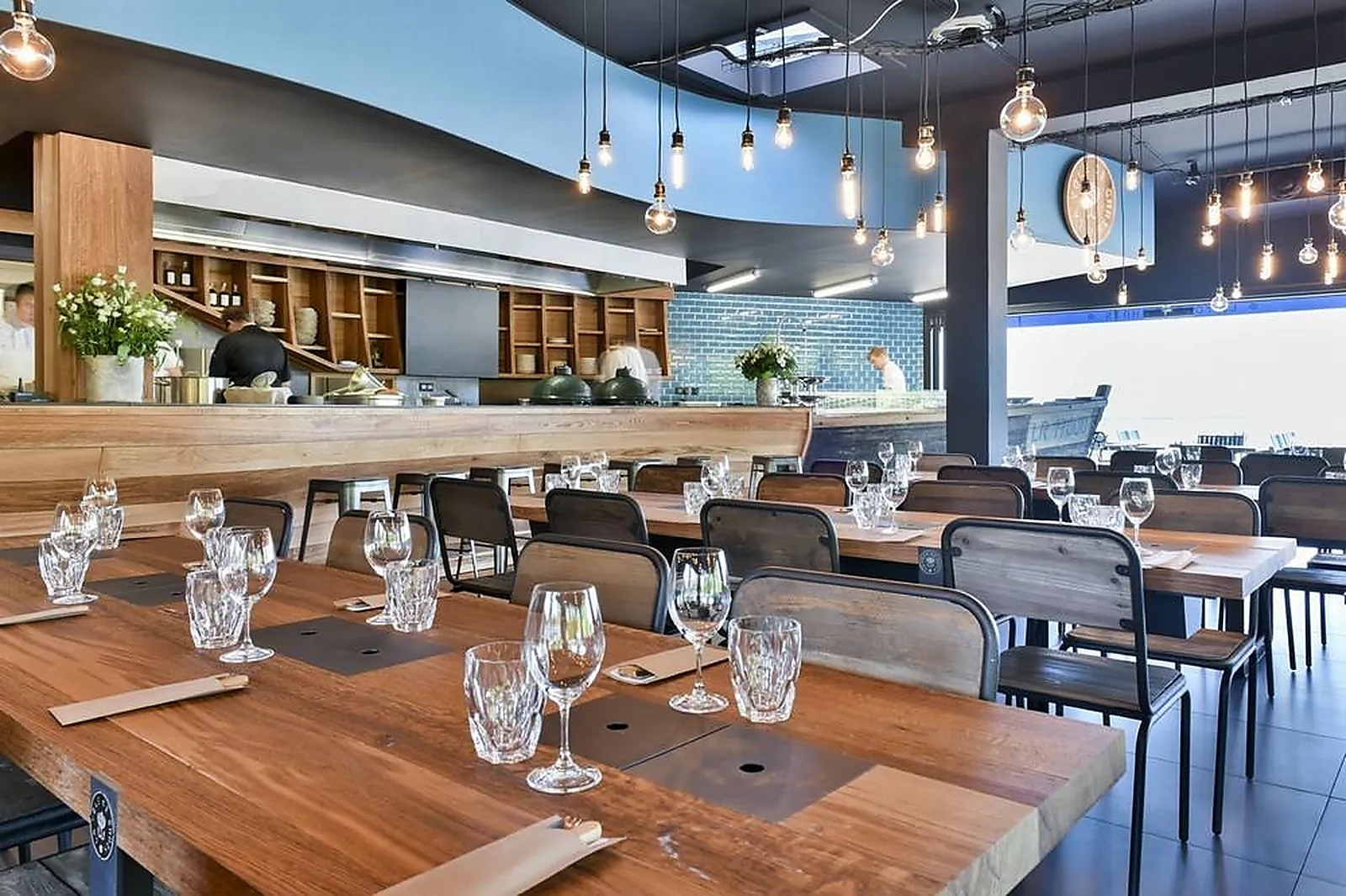 Cafés et Restaurants, RESTAURANTS - LA ROCHELLE (CHARENTE-MARITIME) : RESTAURANT CHRISTOPHER COUTANCEAU