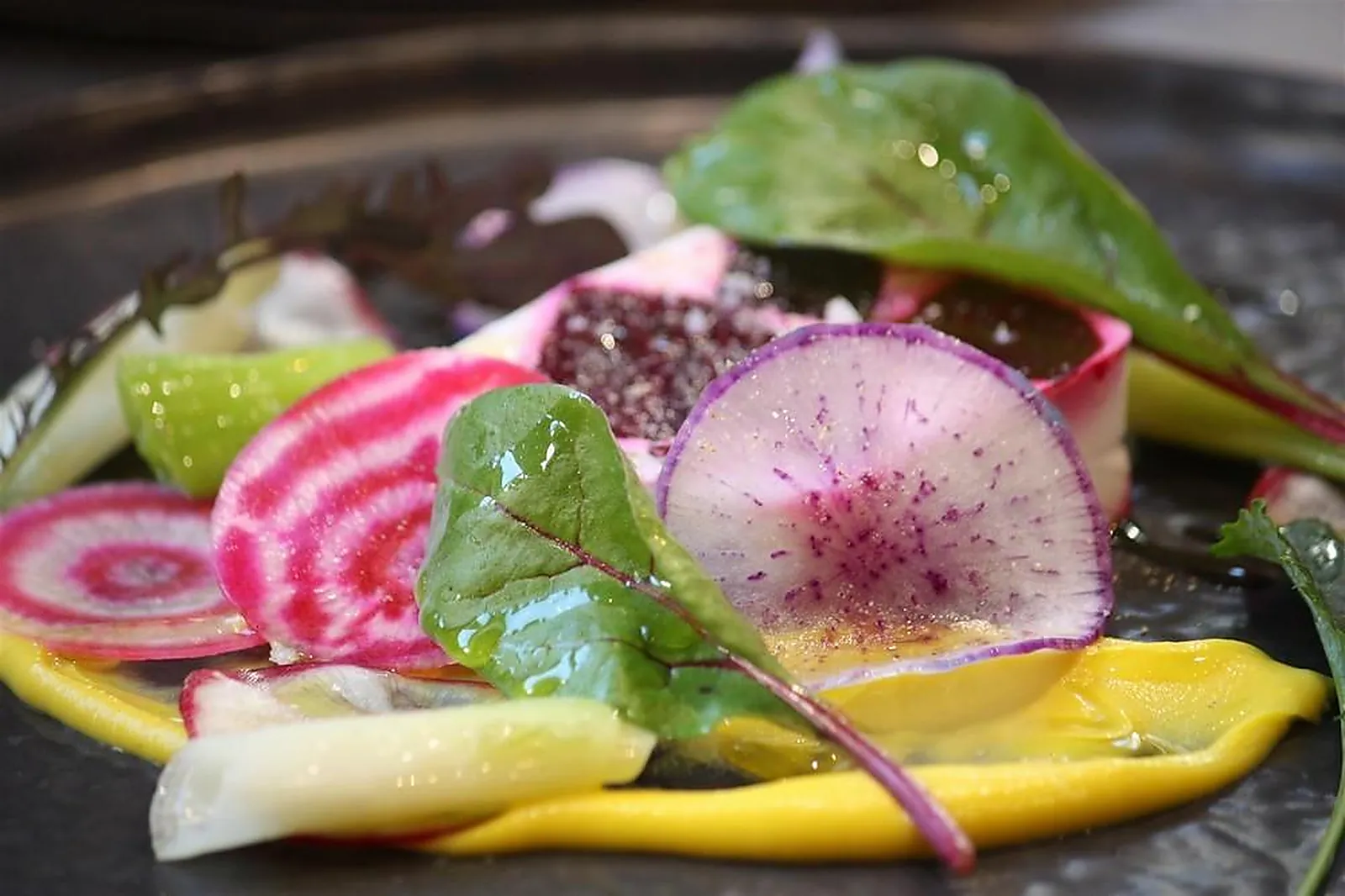 Cafés et Restaurants, RESTAURANTS - LES DAMPS (EURE) : AUBERGE DE LA POMME