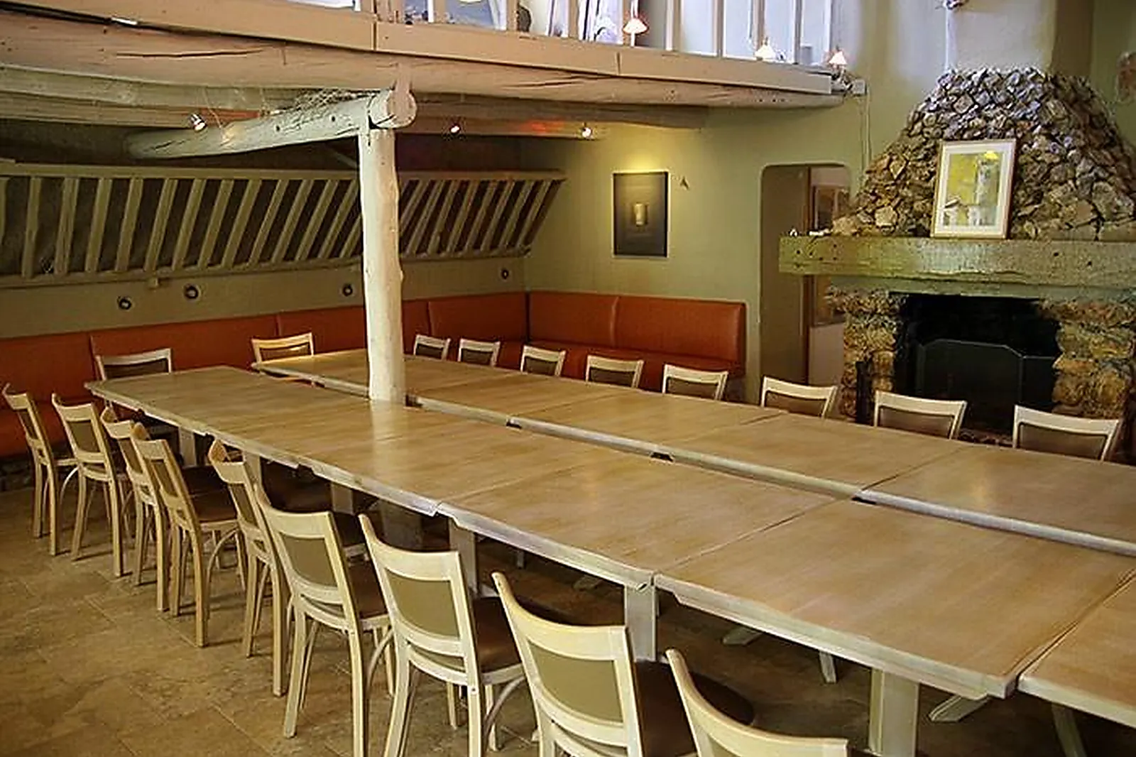 Cafés et Restaurants, RESTAURANTS - LES PENNES-MIRABEAU (BOUCHES-DU-RHÔNE) : LA BONNE BRISE