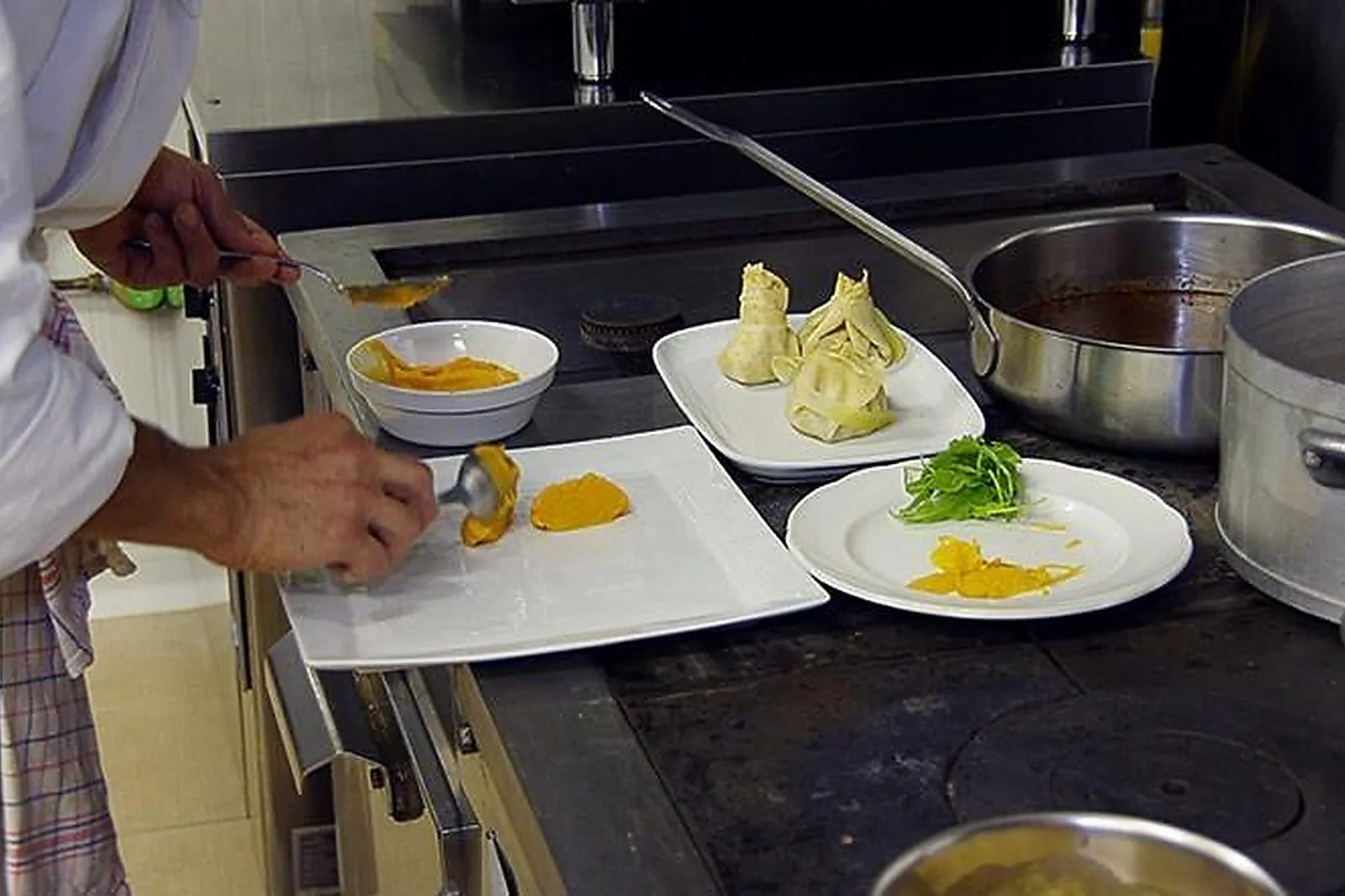 Cafés et Restaurants, RESTAURANTS - LES PENNES-MIRABEAU (BOUCHES-DU-RHÔNE) : LA BONNE BRISE