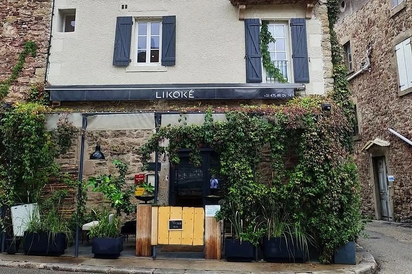 Cafés et Restaurants, RESTAURANTS - LES VANS (ARDÈCHE) : LIKOKÉ