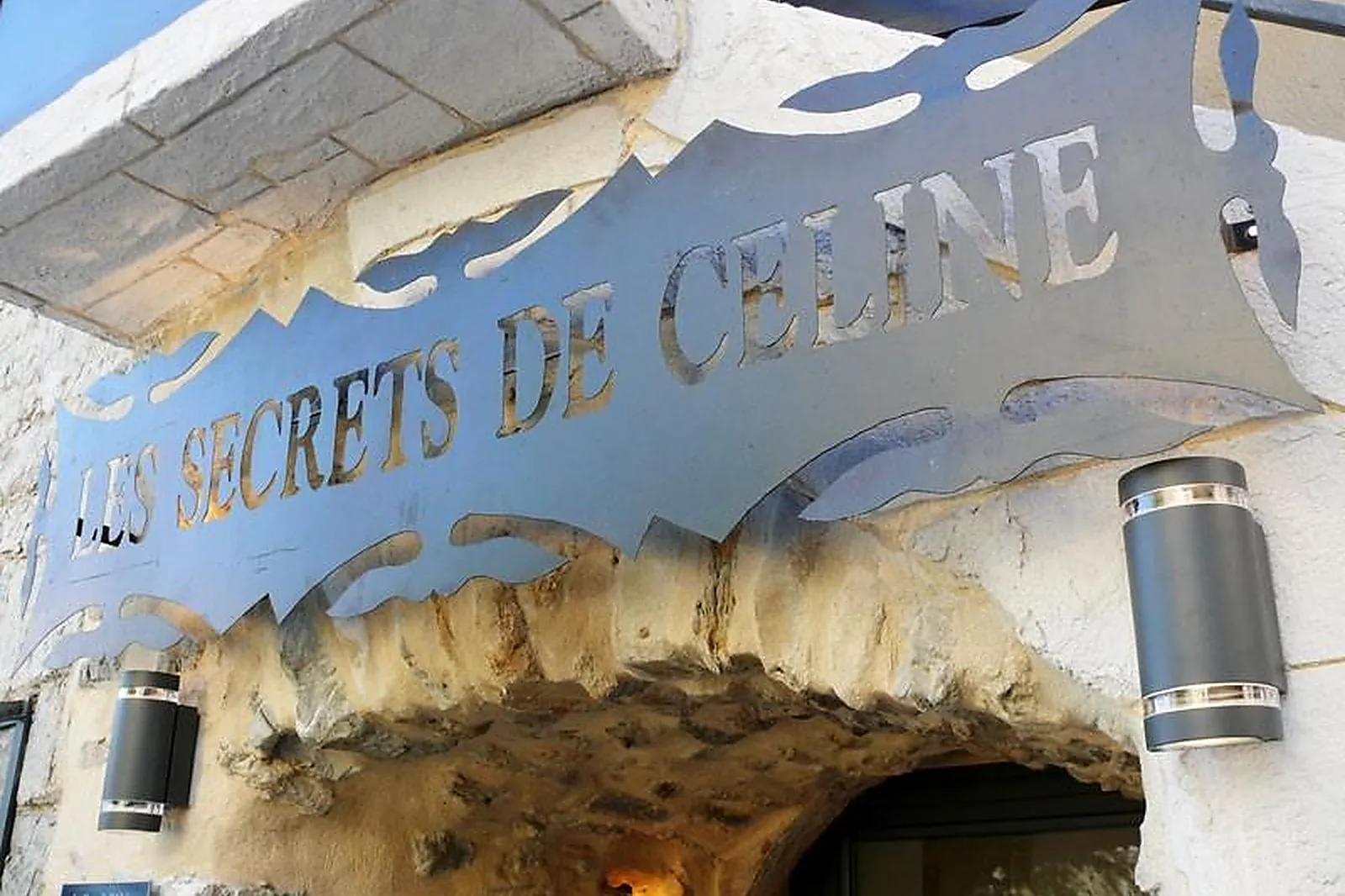Cafés et Restaurants, RESTAURANTS - LEZAN (GARD) : LES SECRETS DE CÉLINE