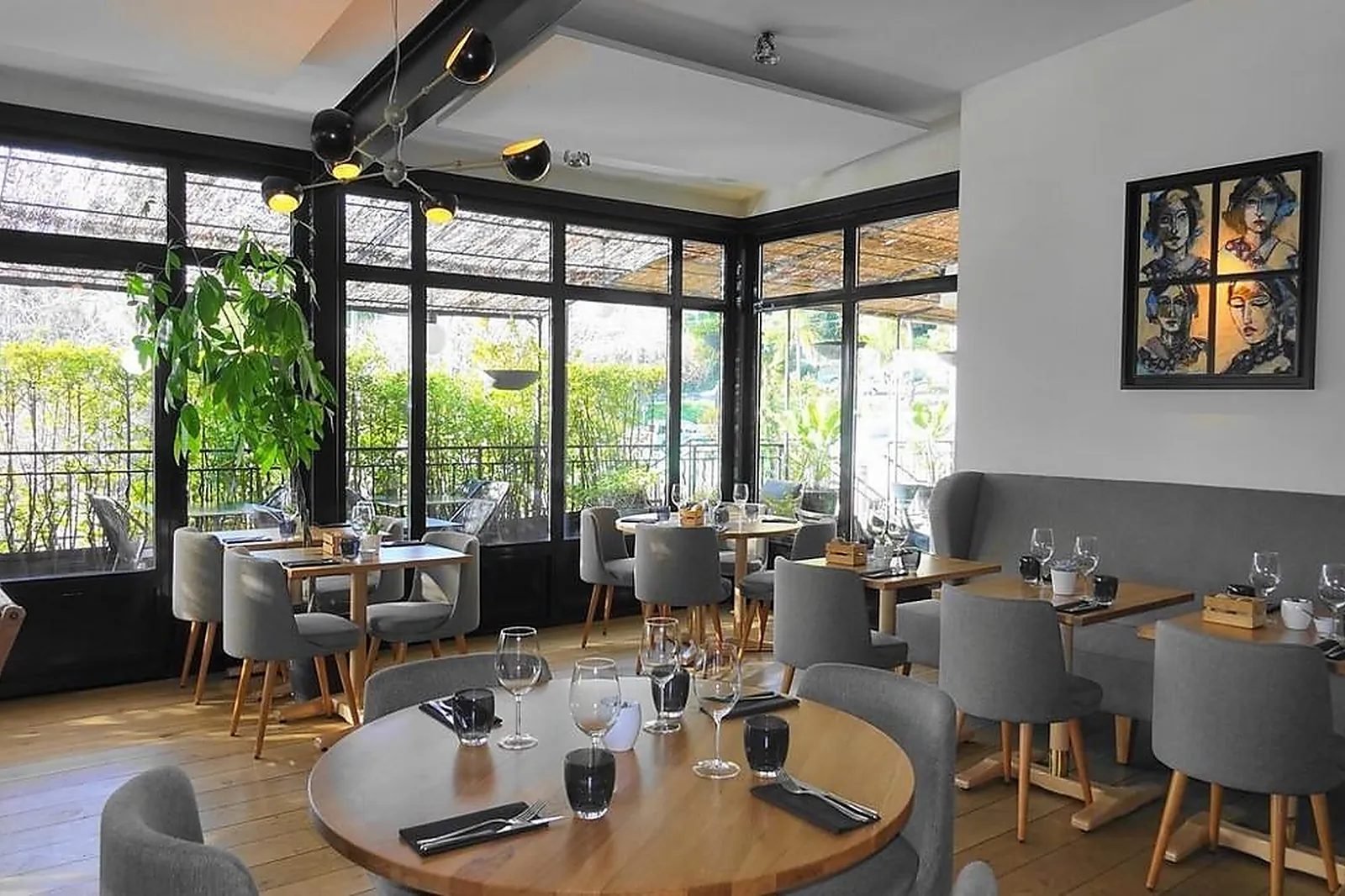 Cafés et Restaurants, RESTAURANTS - LE CANNET (ALPES-MARITIMES) : BISTROT DES ANGES