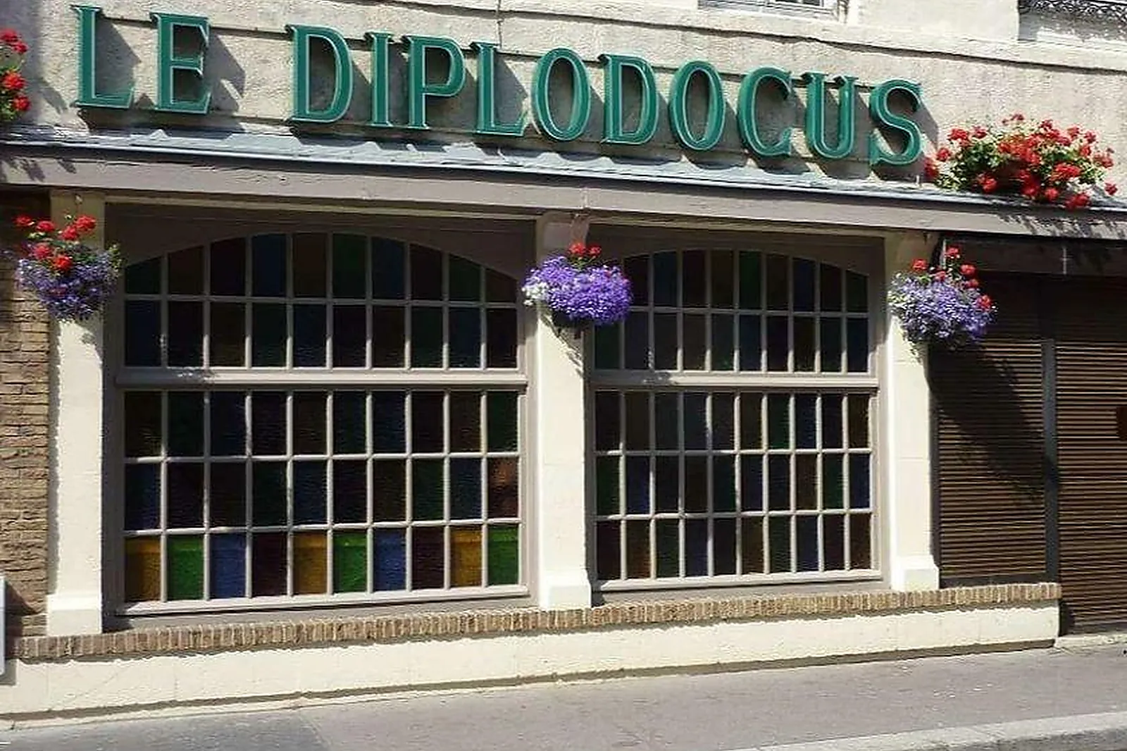 Cafés et Restaurants, RESTAURANTS - LE HAVRE (SEINE-MARITIME) : LE DIPLODOCUS