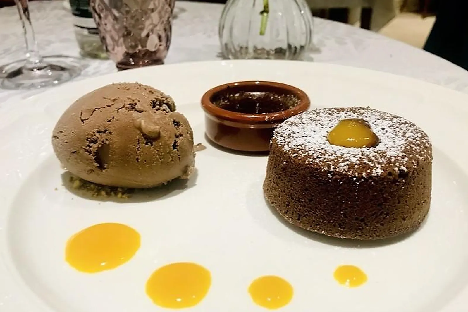Cafés et Restaurants, RESTAURANTS - LE VILLARS (SAÔNE-ET-LOIRE) : AUBERGE DES GOURMETS