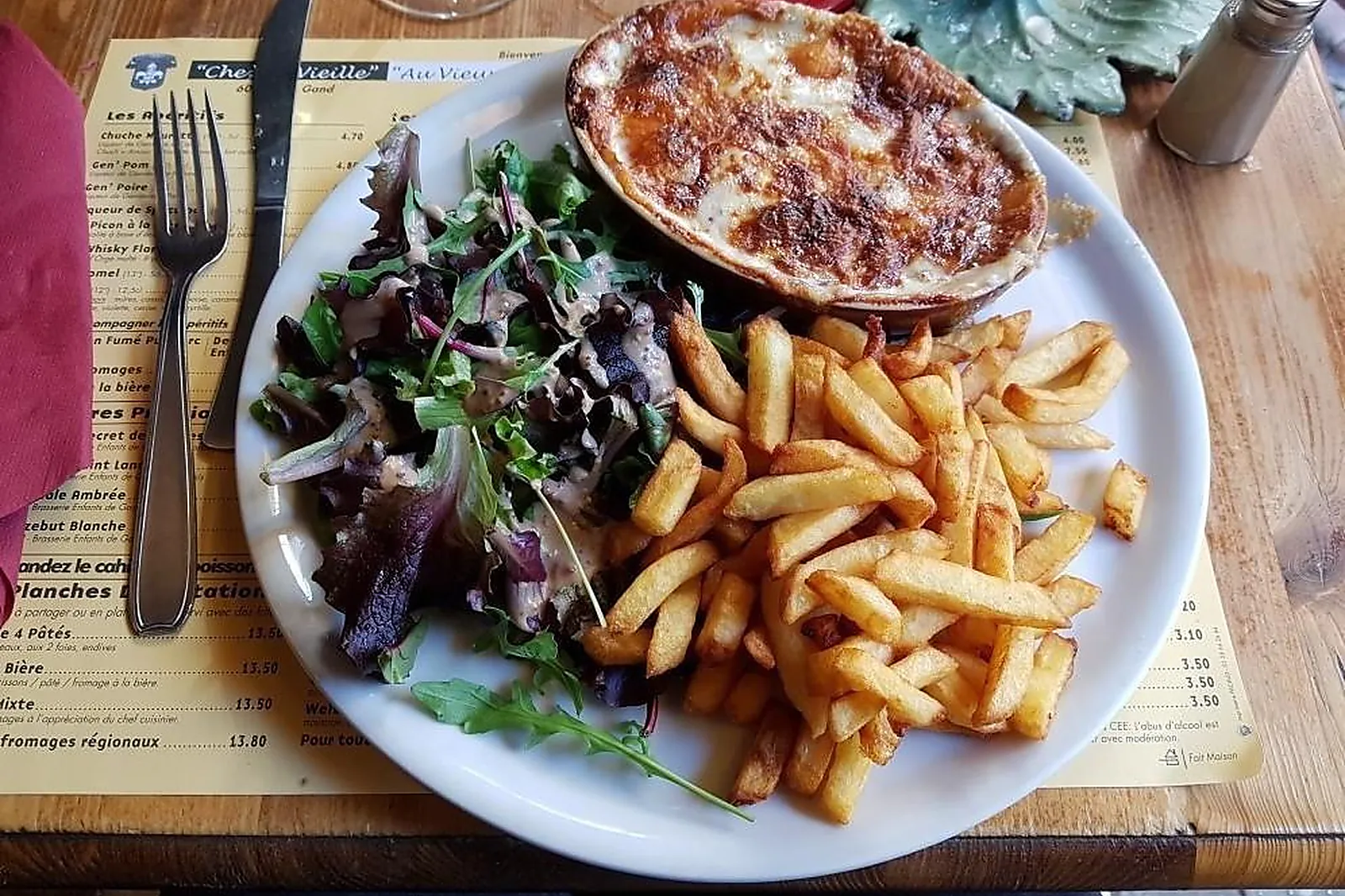 Cafés et Restaurants, RESTAURANTS - LILLE (NORD) : ESTAMINET CHEZ LA VIEILLE