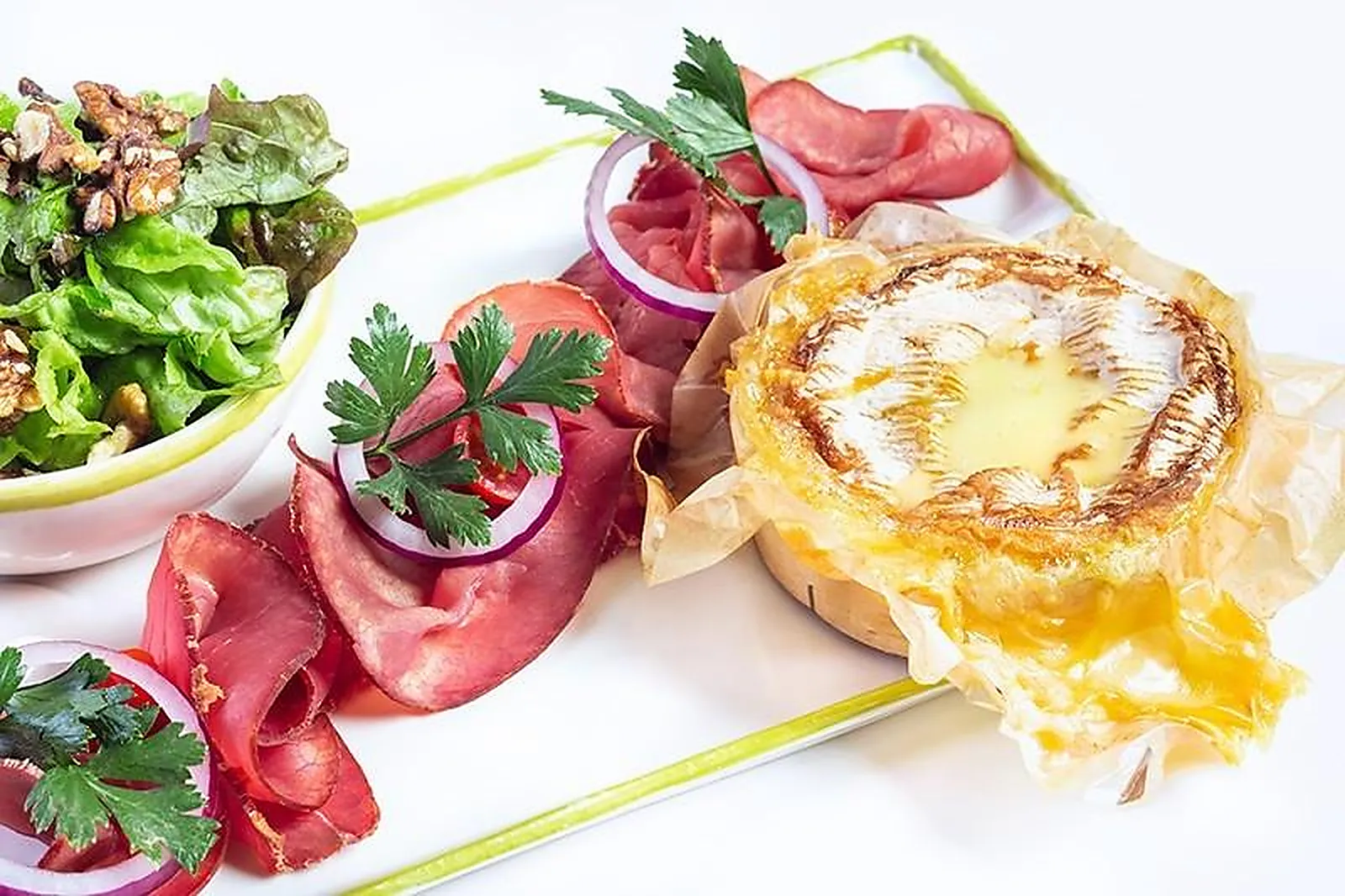 Cafés et Restaurants, RESTAURANTS - LILLE (NORD) : LE BARBIER QUI FUME VIEUX LILLE