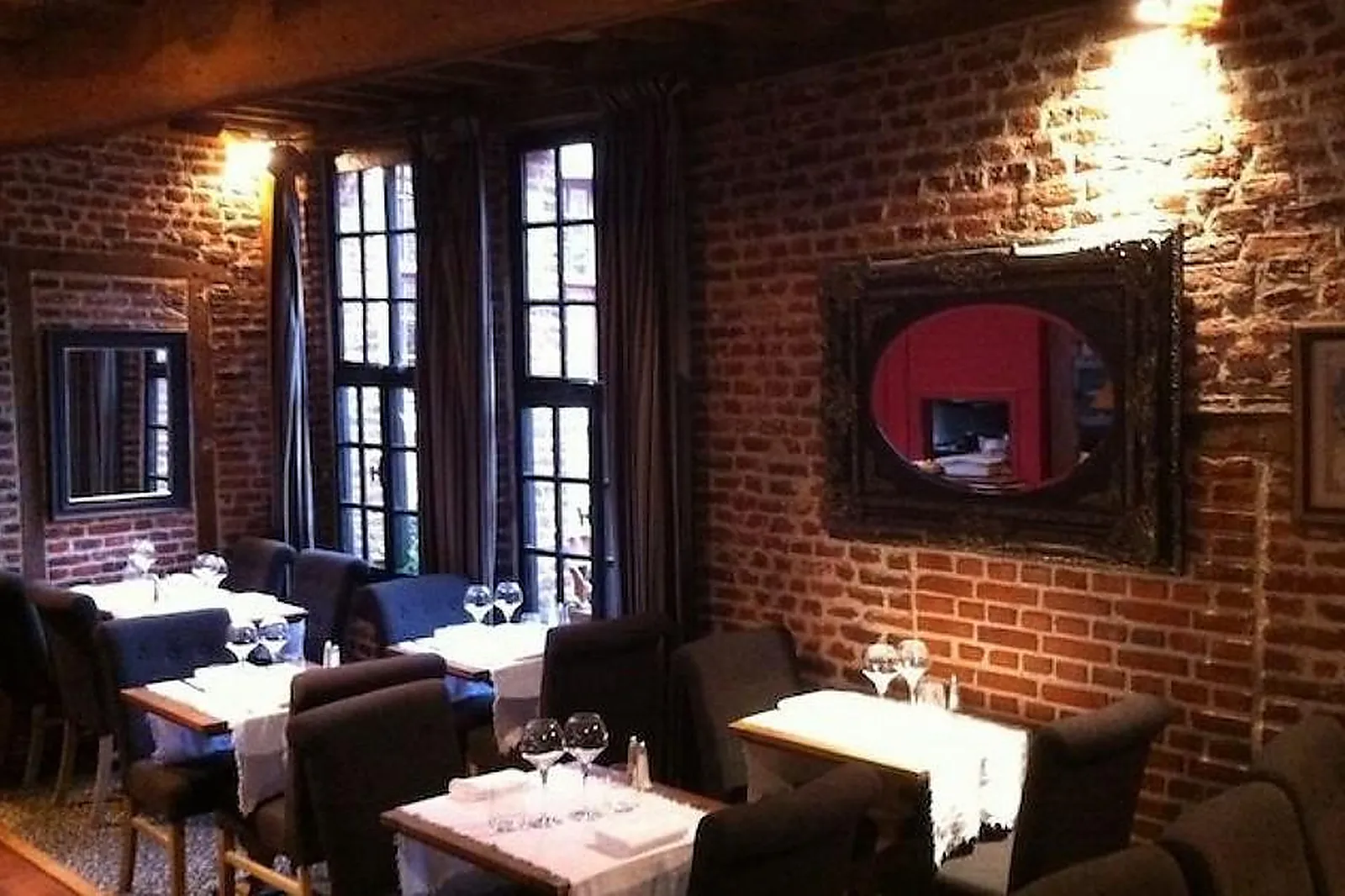 Cafés et Restaurants, RESTAURANTS - LILLE (NORD) : LE LION BOSSU