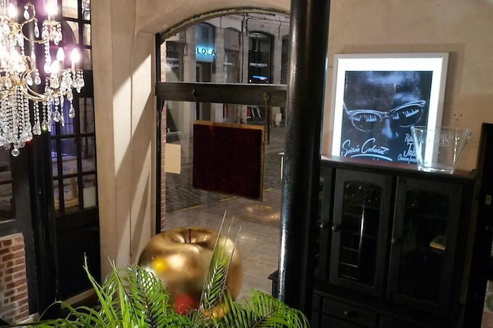 Cafés et Restaurants, RESTAURANTS - LILLE (NORD) : LE LION BOSSU