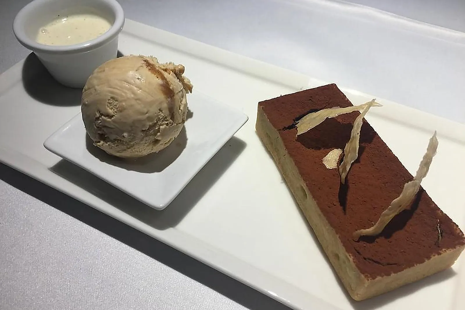 Cafés et Restaurants, RESTAURANTS - LIVRY-GARGAN (SEINE-SAINT-DENIS) : LA PETITE MARMITE