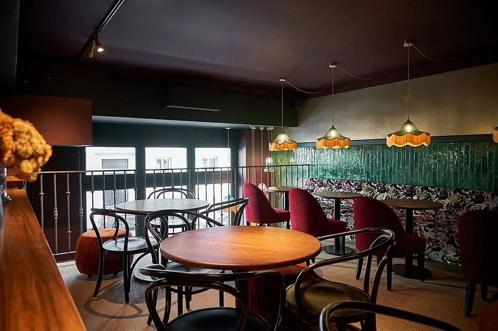 Cafés et Restaurants, RESTAURANTS - LYON (RHÔNE) : BRASSERIE DES BROTTEAUX