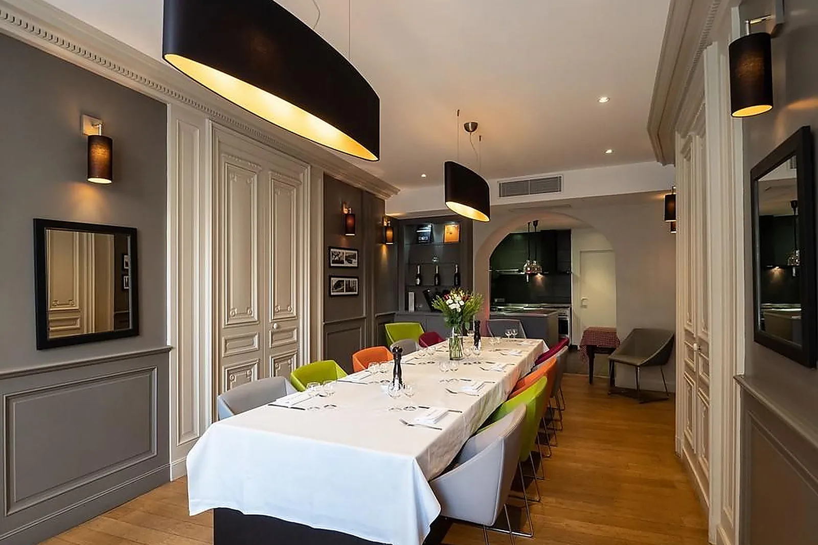 Cafés et Restaurants, RESTAURANTS - LYON (RHÔNE) : DANIEL ET DENISE SAINT-JEAN