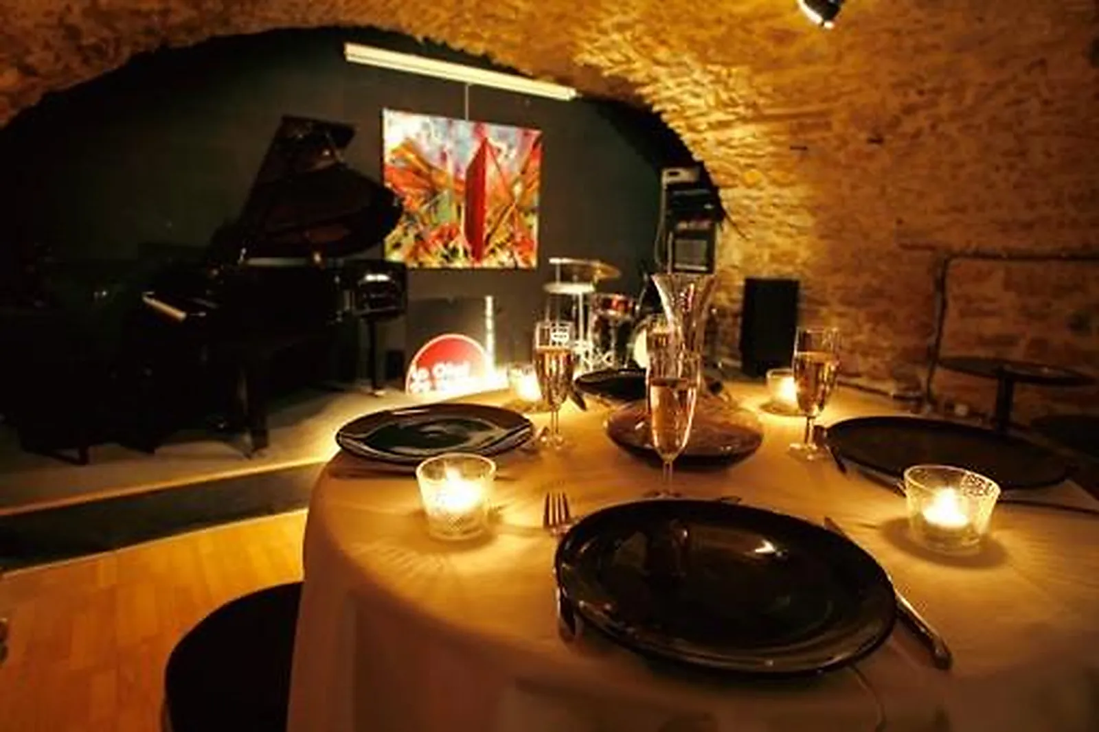 Cafés et Restaurants, RESTAURANTS - LYON (RHÔNE) : LA CLÉ DE VOÛTE