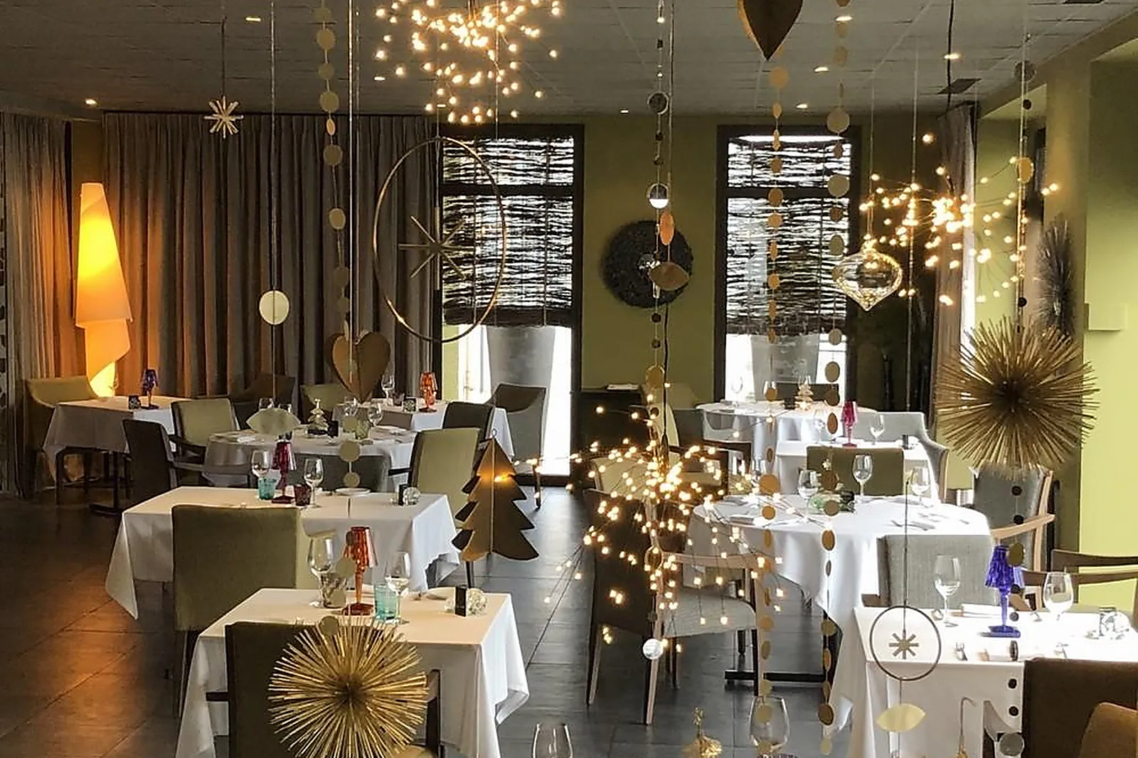 Cafés et Restaurants, RESTAURANTS - L-ISLE-SUR-LA-SORGUE (VAUCLUSE) : RESTAURANT LE VIVIER