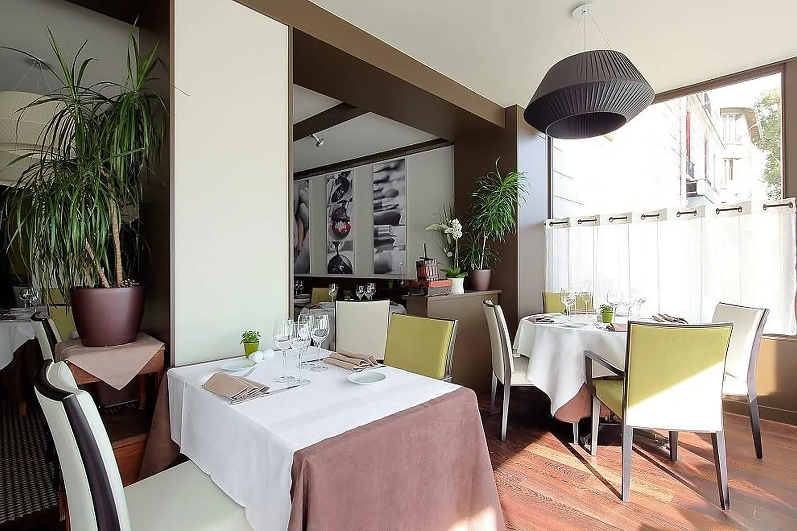 Cafés et Restaurants, RESTAURANTS - MAISONS-ALFORT (VAL-DE-MARNE) : LA BOURGOGNE