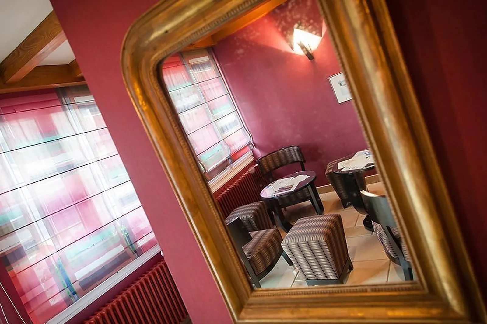 Cafés et Restaurants, RESTAURANTS - MALBUISSON (DOUBS) : LE BON ACCUEIL