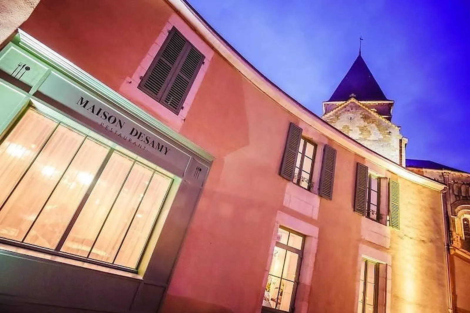 Cafés et Restaurants, RESTAURANTS - MAREUIL-SUR-LAY-DISSAIS (VENDÉE) : MAISON DESAMY