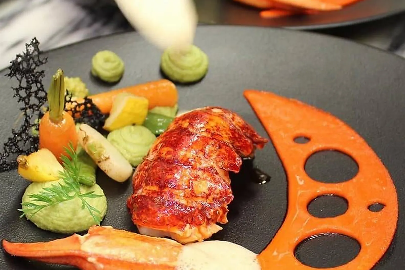 Cafés et Restaurants, RESTAURANTS - MARSEILLAN (HÉRAULT) : LA TABLE DL&RSQUO;EMILIE