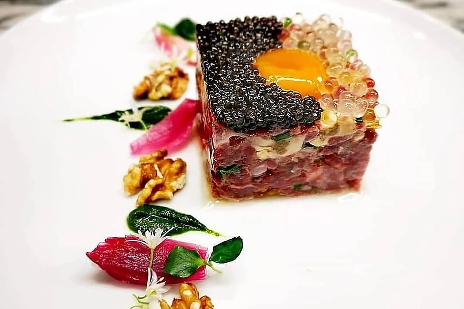 Cafés et Restaurants, RESTAURANTS - MARSEILLAN (HÉRAULT) : LA TABLE DL&RSQUO;EMILIE