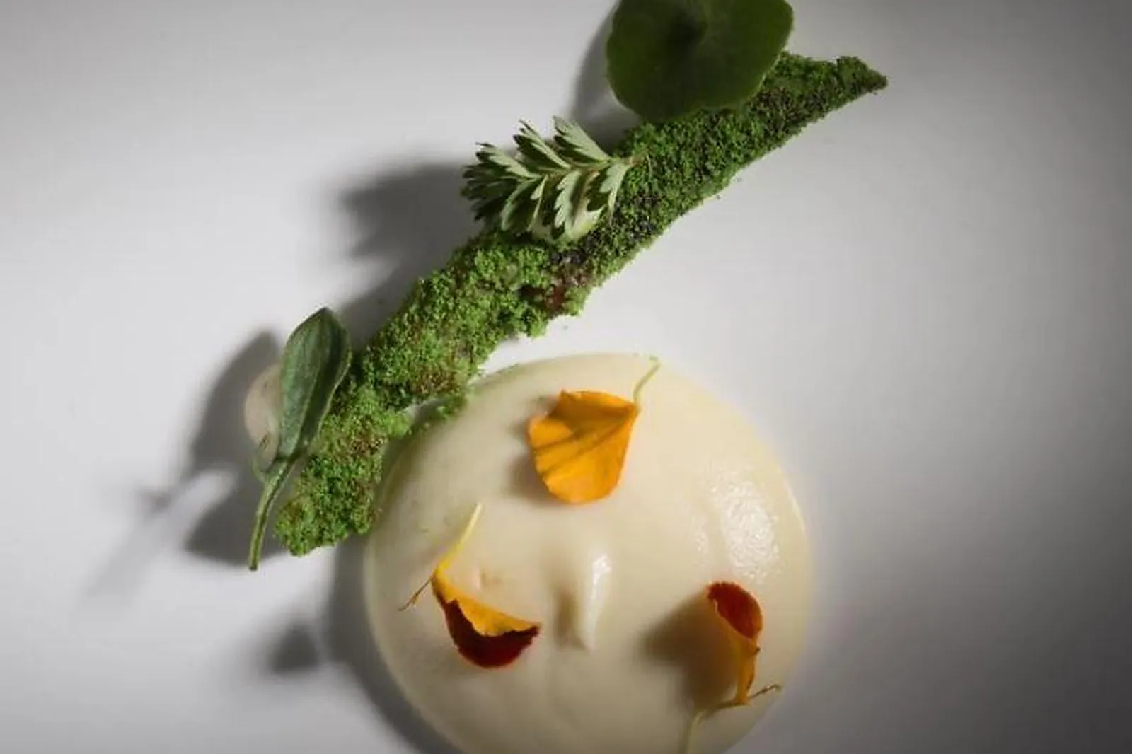 Cafés et Restaurants, RESTAURANTS - MARSEILLE (BOUCHES-DU-RHÔNE) : AM PAR ALEXANDRE MAZZIA