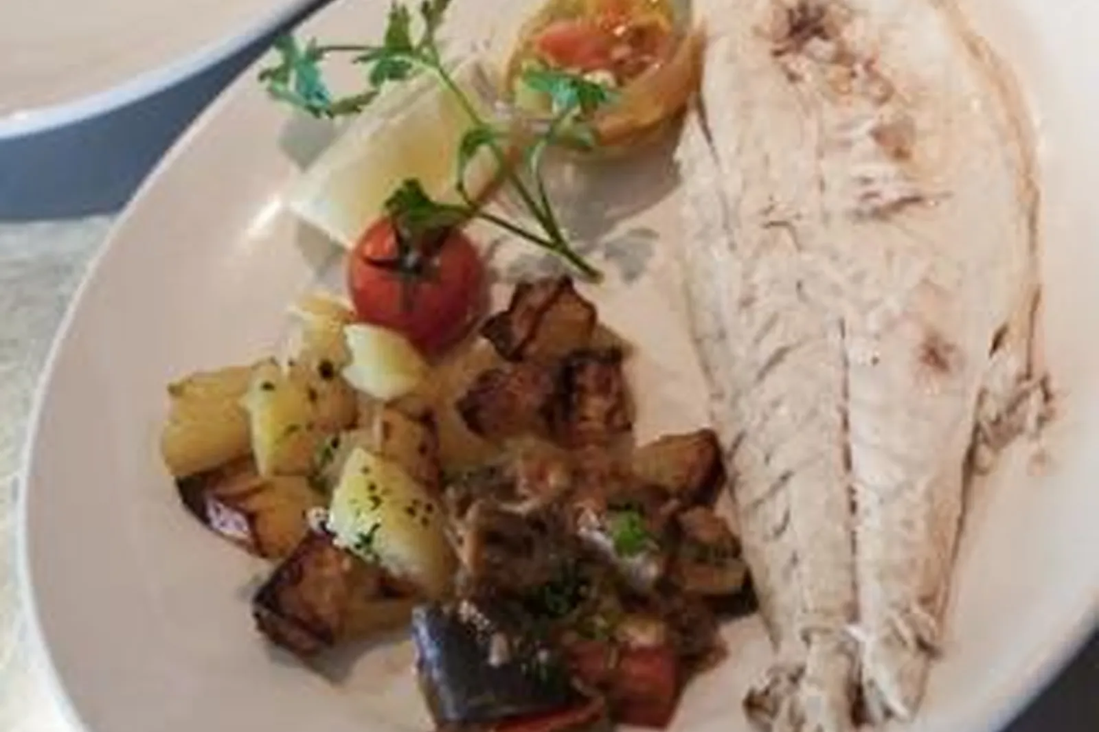 Cafés et Restaurants, RESTAURANTS - MARSEILLE (BOUCHES-DU-RHÔNE) : CHEZ ALDO