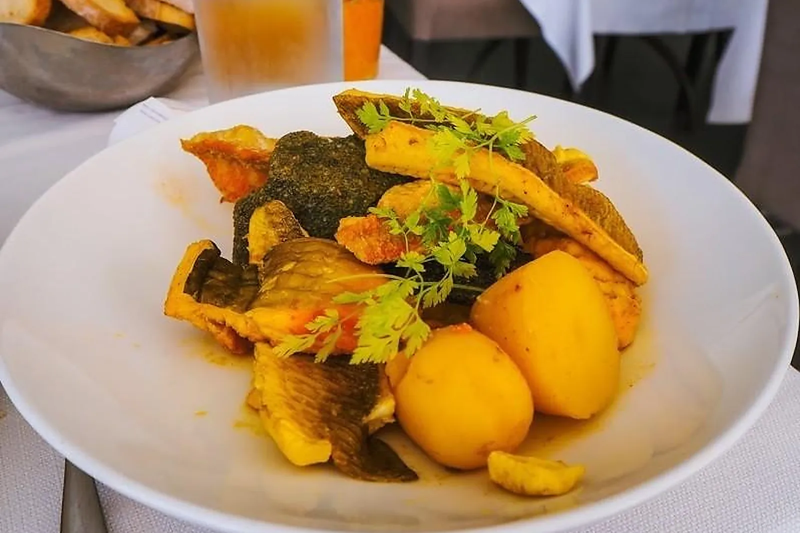 Cafés et Restaurants, RESTAURANTS - MARSEILLE (BOUCHES-DU-RHÔNE) : CHEZ FONFON