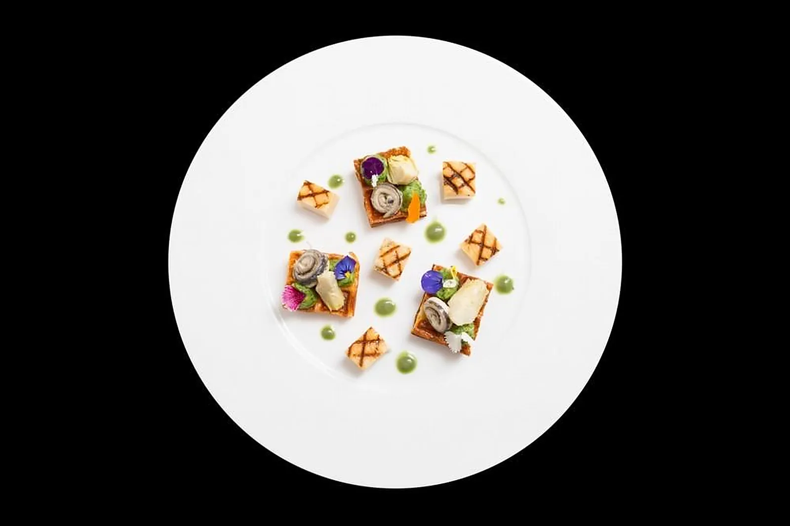 Cafés et Restaurants, RESTAURANTS - MARSEILLE (BOUCHES-DU-RHÔNE) : LL&RSQUO;AROMÂT