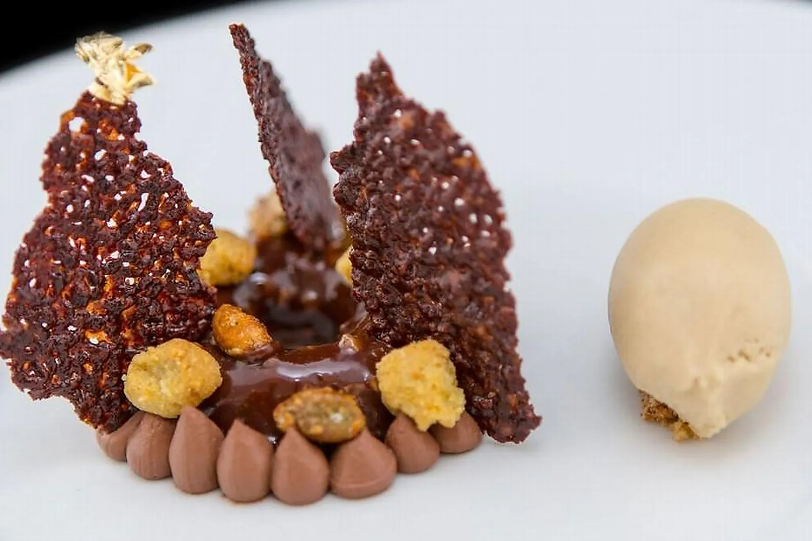 Cafés et Restaurants, RESTAURANTS - MARSEILLE (BOUCHES-DU-RHÔNE) : LL&RSQUO;EPUISETTE