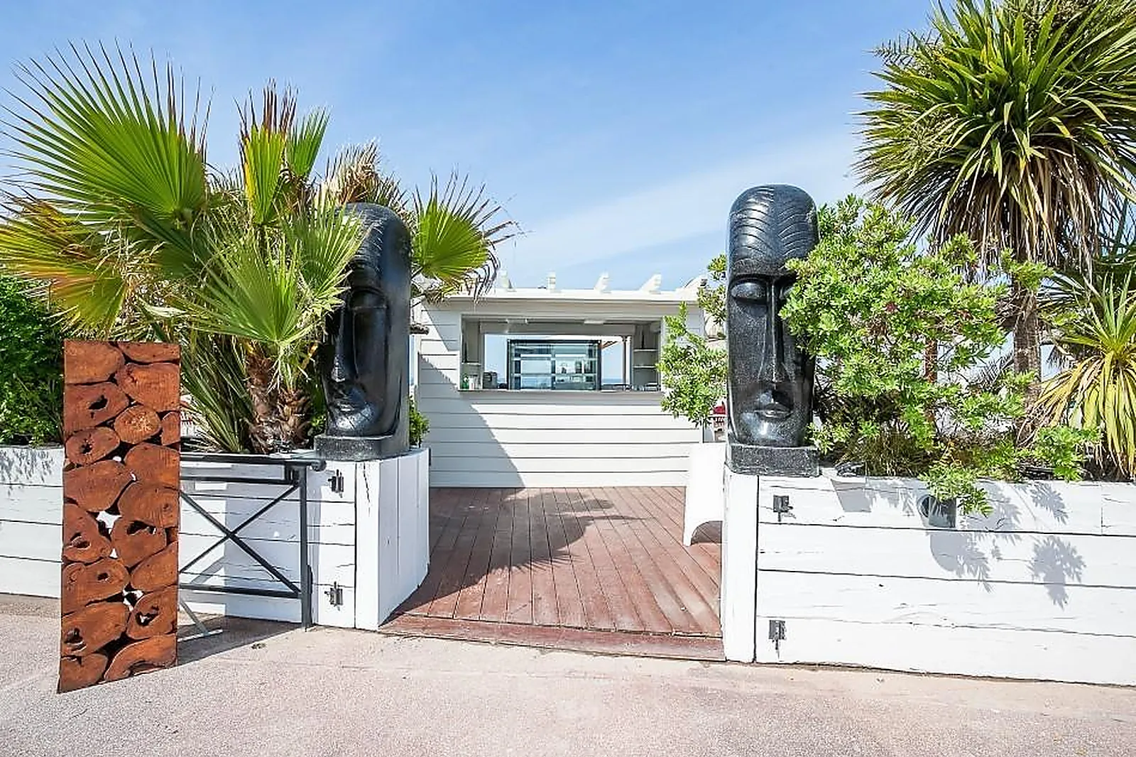 Cafés et Restaurants, RESTAURANTS - MARSEILLE (BOUCHES-DU-RHÔNE) : LA RHUMERIE