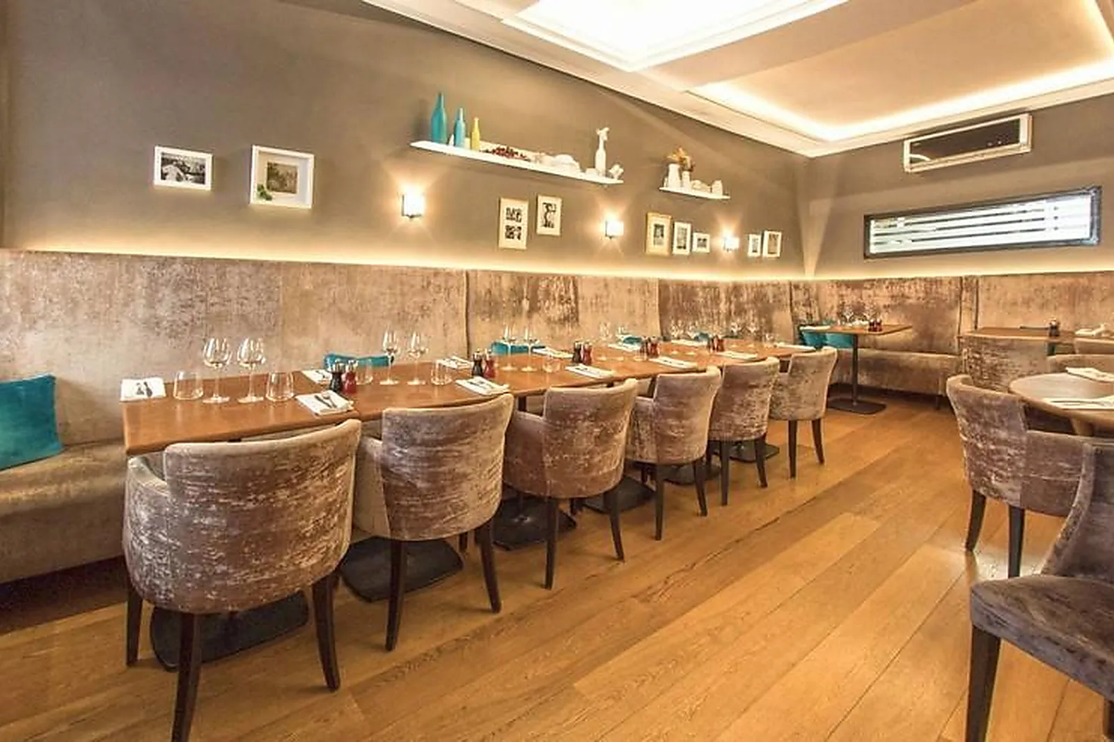 Cafés et Restaurants, RESTAURANTS - MARSEILLE (BOUCHES-DU-RHÔNE) : LE LAURACÉE