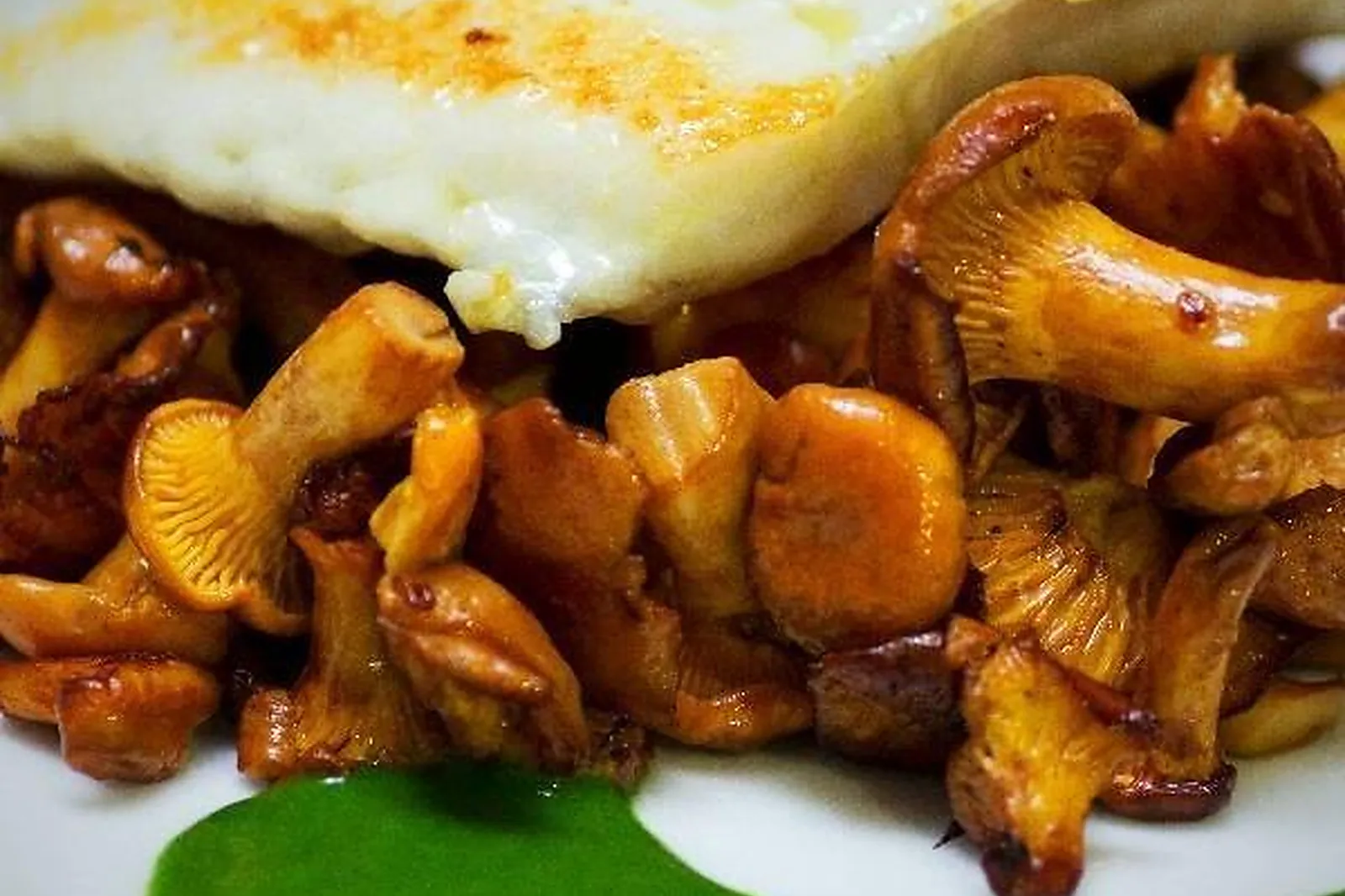 Cafés et Restaurants, RESTAURANTS - MARSEILLE (BOUCHES-DU-RHÔNE) : LE LAURACÉE